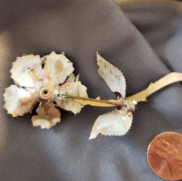 Vintage Black Rose with Stem Thorns Grief Bereavement Pin Funeral Loss 1950s - Picture 7 of 10